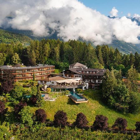 Der Waldhof Hotell Vollan Exteriör bild