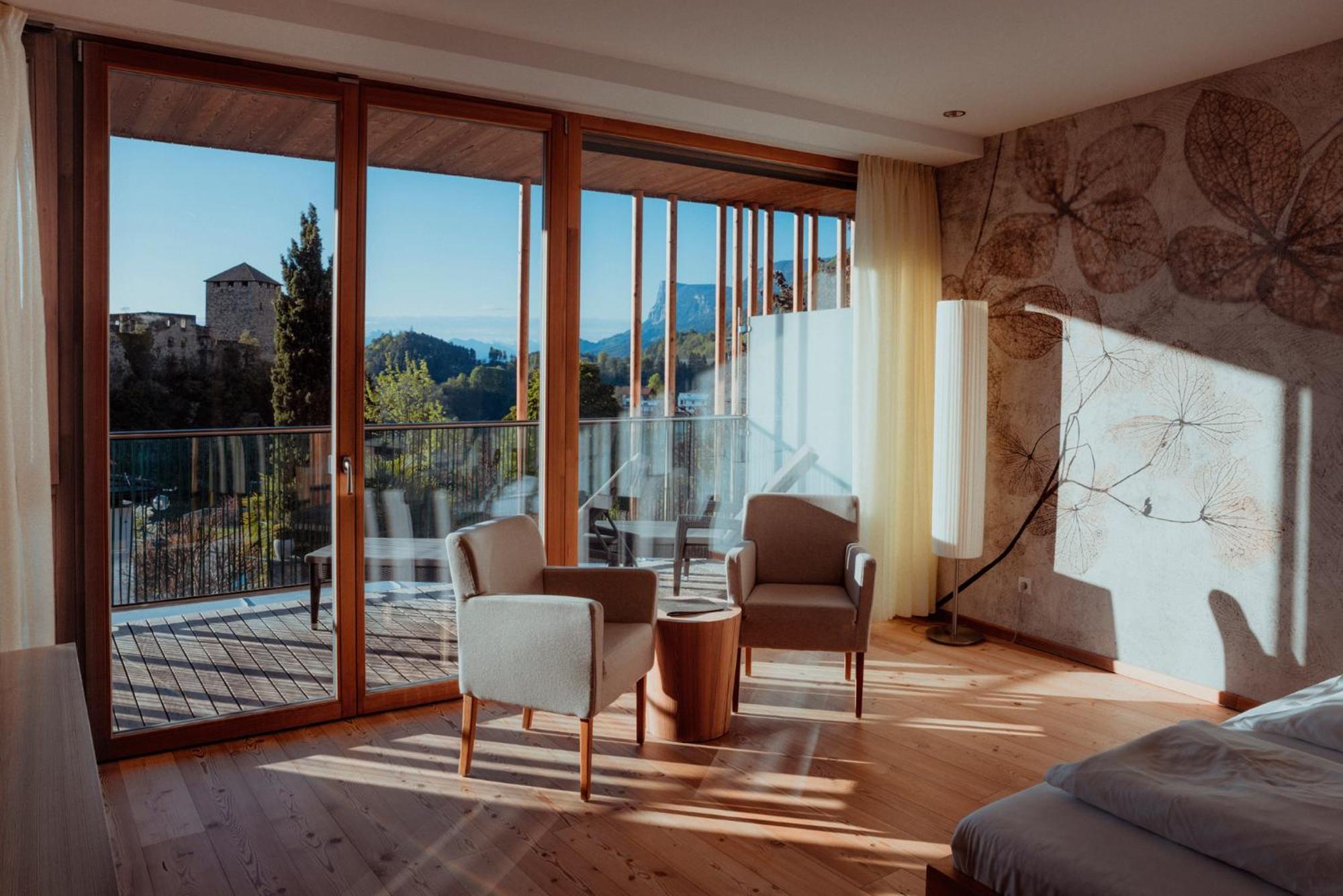 Der Waldhof Hotell Vollan Exteriör bild