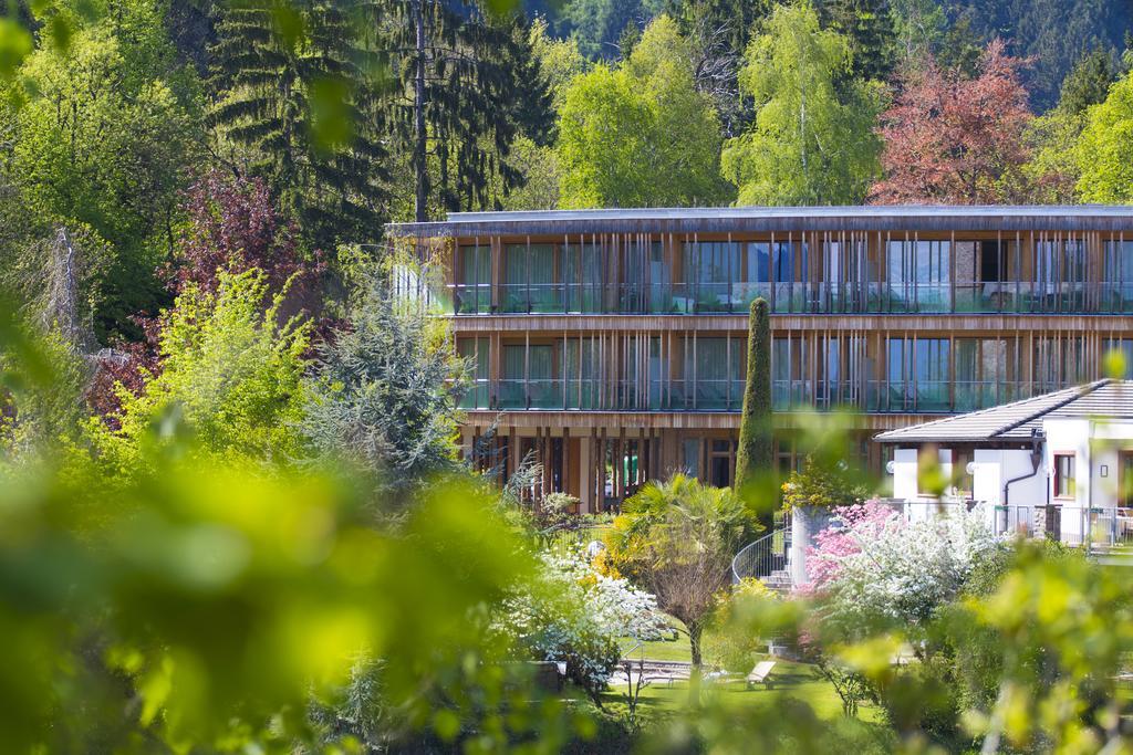 Der Waldhof Hotell Vollan Exteriör bild